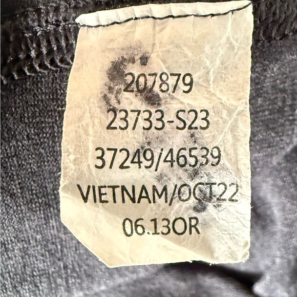 REI Co-op Base Layer Shirt Men’s Small Gray Stretch Long Sleeve Hiking - Picture 5 of 6